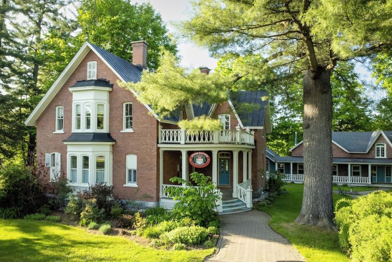 Manoir Sweetsburg photo 3