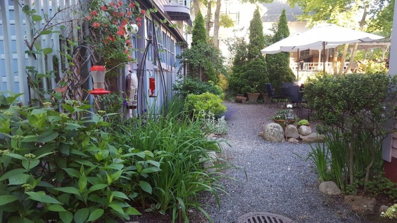 The Oak Bluffs Inn photo 4