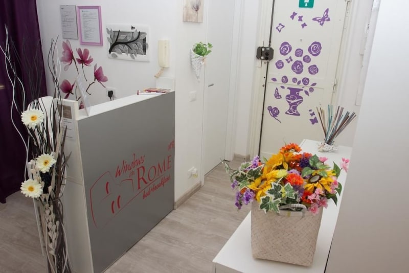 Windows on Rome photo 3
