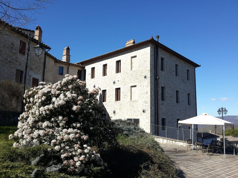 Castello Izzalini Todi Resort photo 4