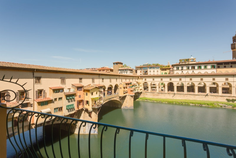 Ponte Vecchio Balcony photo 4