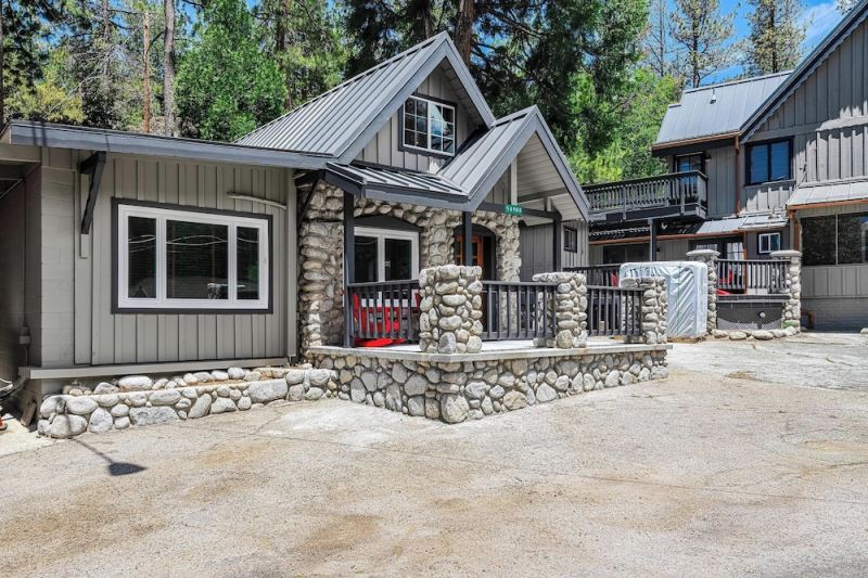 The Grand Idyllwild Lodge photo 2