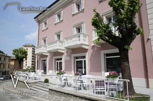 Castelnovo Resort photo 5