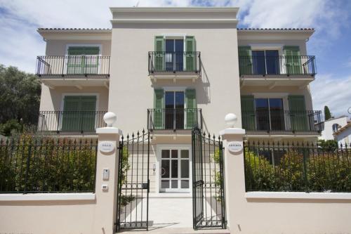 Villa Artemys - Five Stars Holiday House photo 4