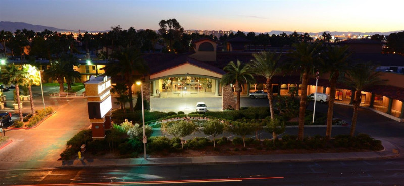 Alexis Park All Suite Resort photo 4