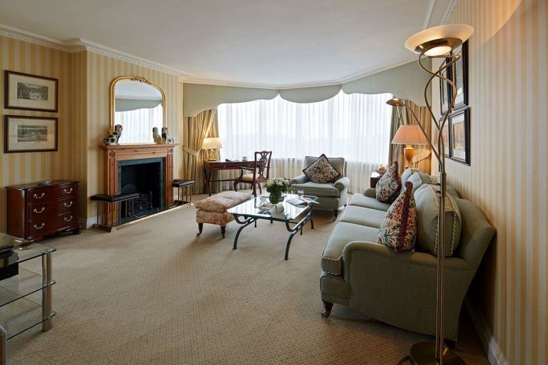 Cheval Thorney Court photo 4