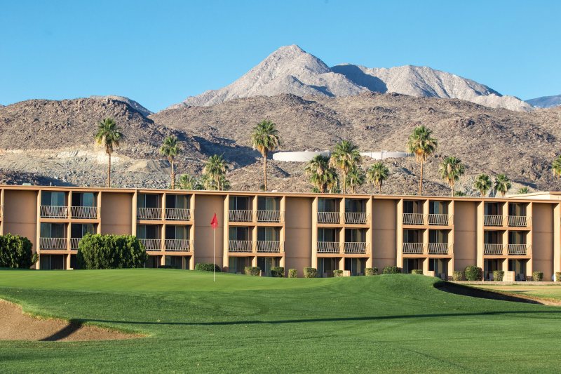 The Plaza Resort & Spa photo 5