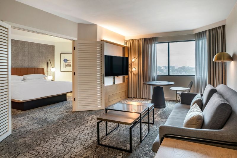 Sheraton Suites Wilmington Downtown photo 4