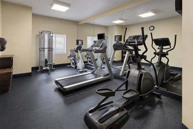 Days Inn Penn State – State College, PA