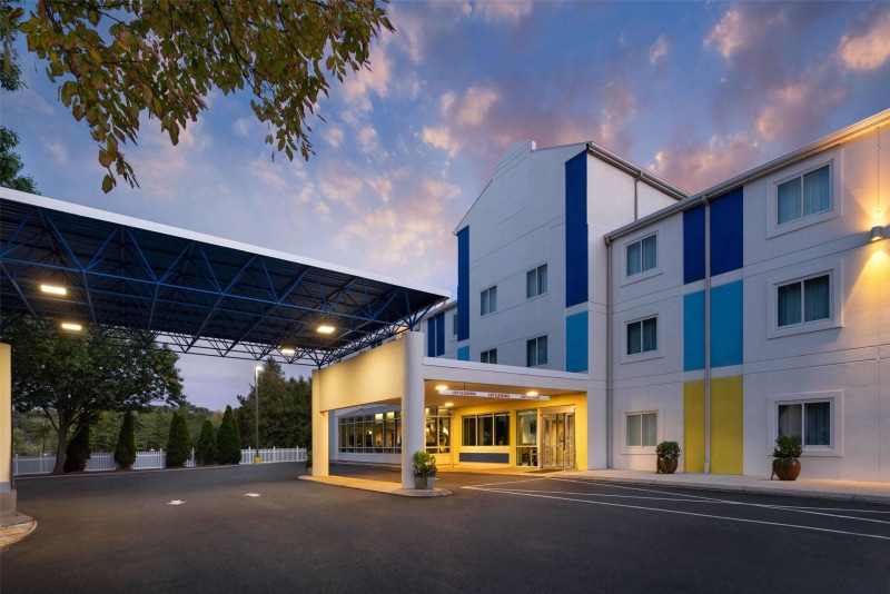 Days Inn Penn State – State College, PA