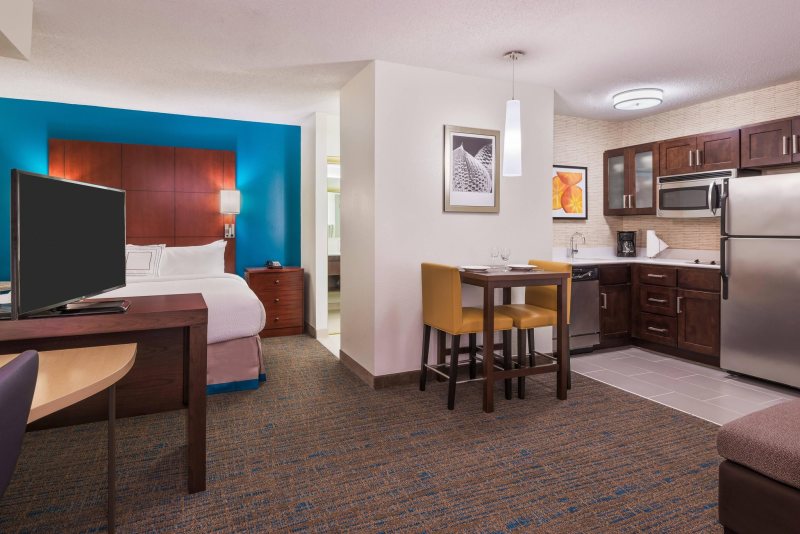 Residence Inn By Marriott Savannah Midtown photo 4