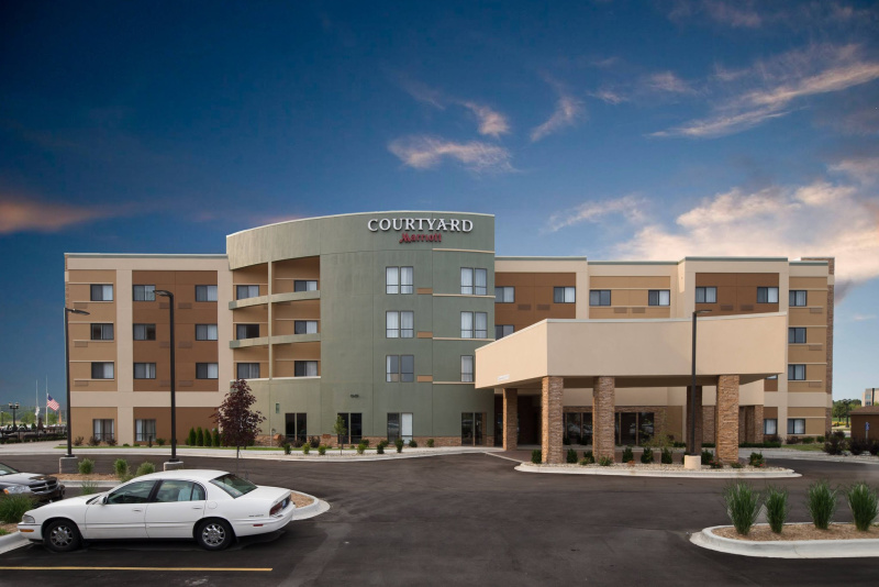 Courtyard By Marriott Bay City photo 4