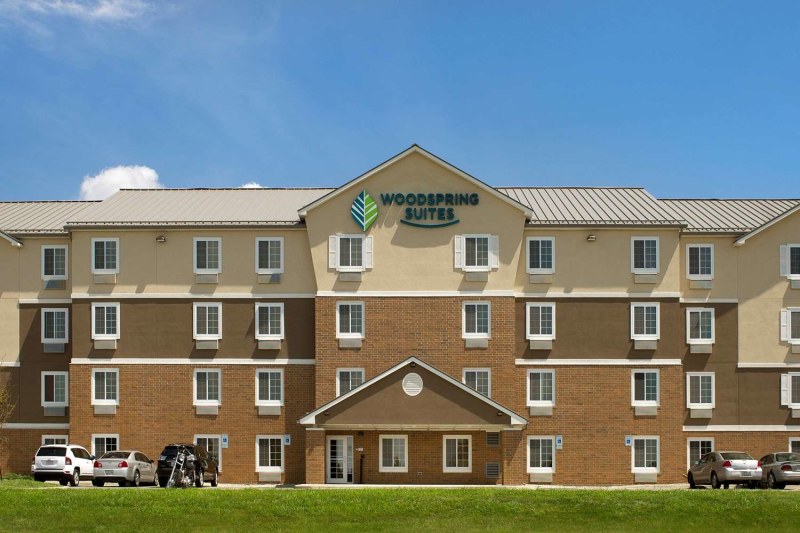 Woodspring Suites Louisville J photo 4
