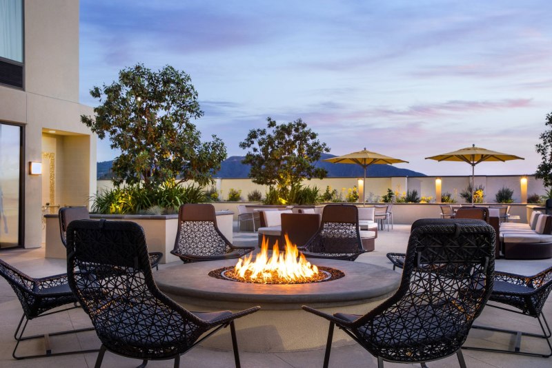 Springhill Suites By Marriott Los Angeles Burbank Downtown photo 4