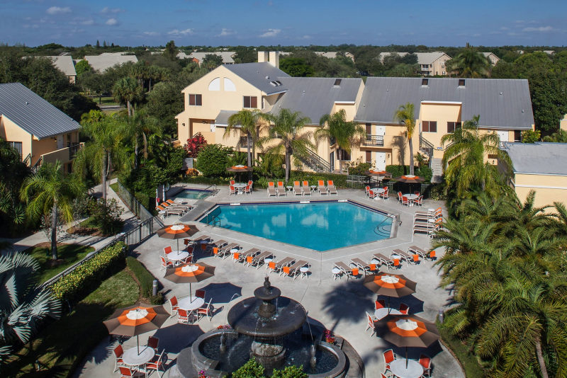 Courtyard By Marriott Boynton Beach photo 2