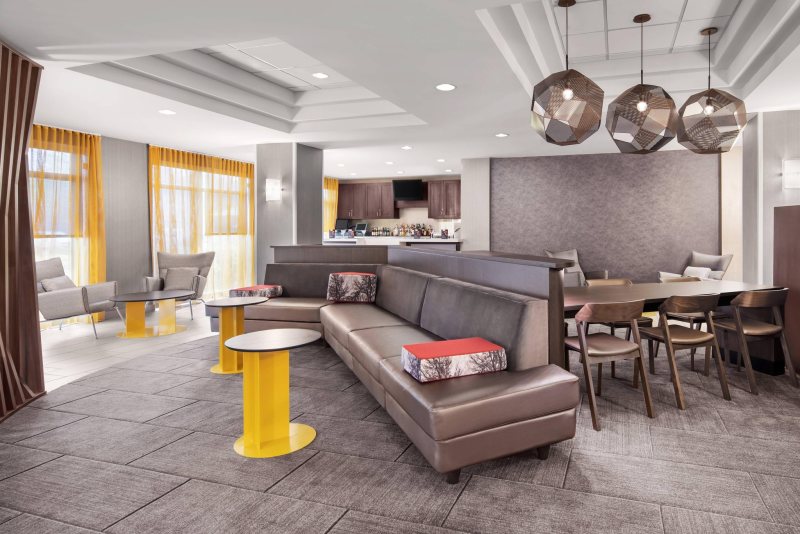 Springhill Suites By Marriott Houston Hobby Airport photo 2