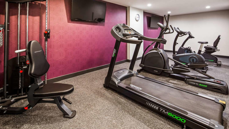 Best Western Plus Stadium Inn – New York, NY