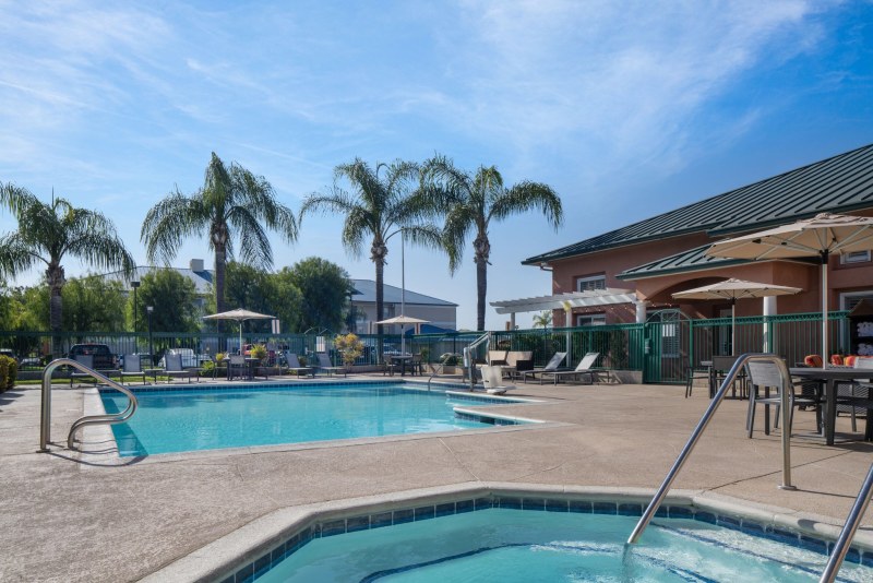 Residence Inn By Marriott Santa Clarita Valencia photo 4