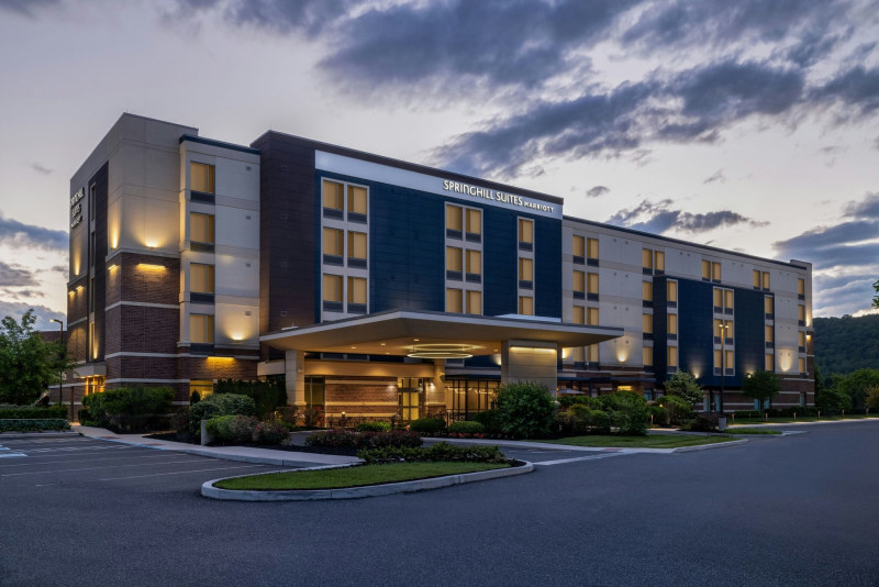 Springhill Suites By Marriott Allentown Bethlehem Center Valley photo 2