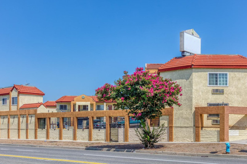 Passport Inn Whittier – Whittier, CA