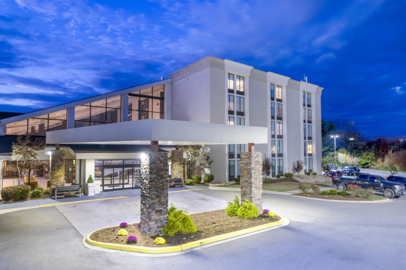 Candlewood Suites Roanoke - Valley View photo 2