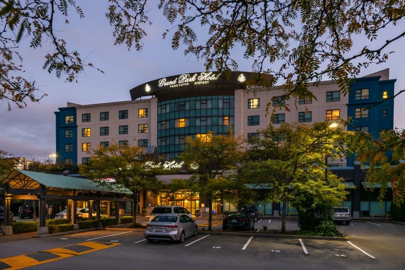 Grand Park Hotel Vancouver Airport An Ascend Collection Hotel photo 2