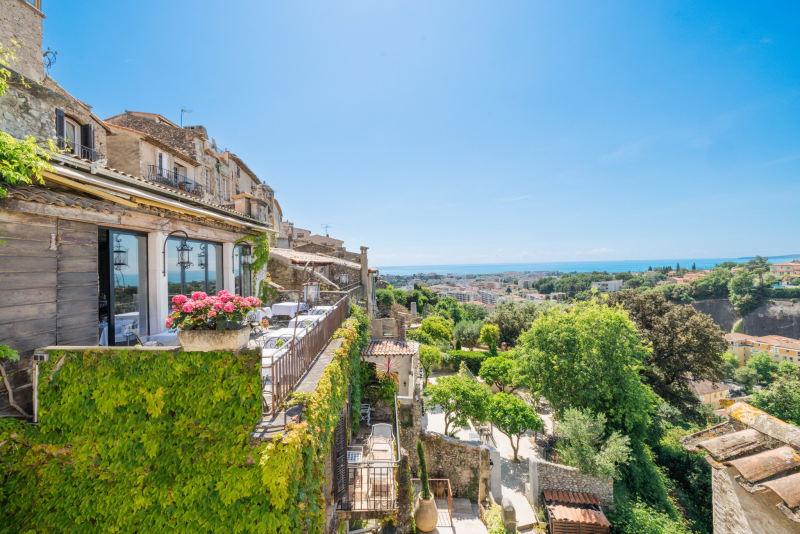Chateau Le Cagnard photo 3
