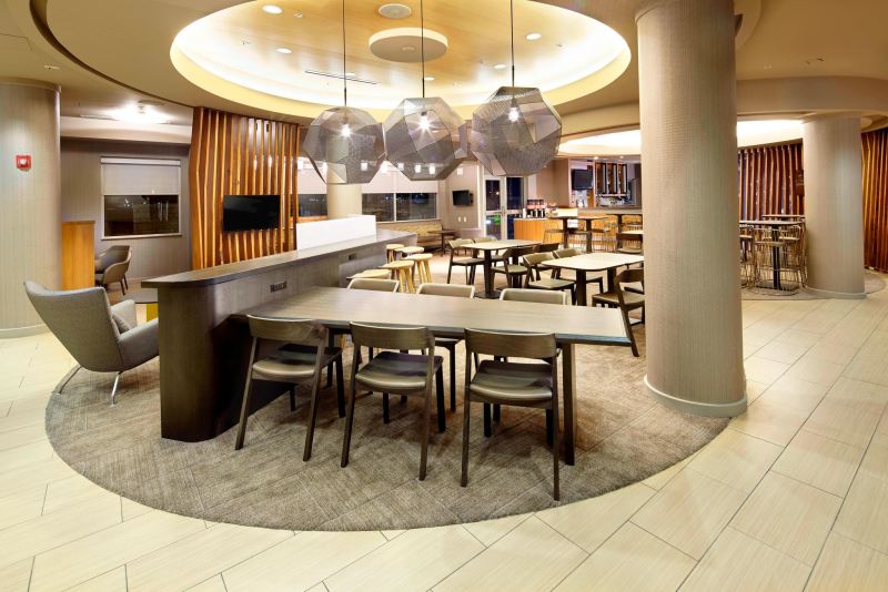 Springhill Suites By Marriott Chicago Waukegan Gurnee photo 2