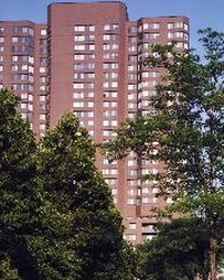 Oakwood At Symphony Place