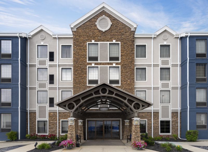 Staybridge Suites Plainfield photo 3