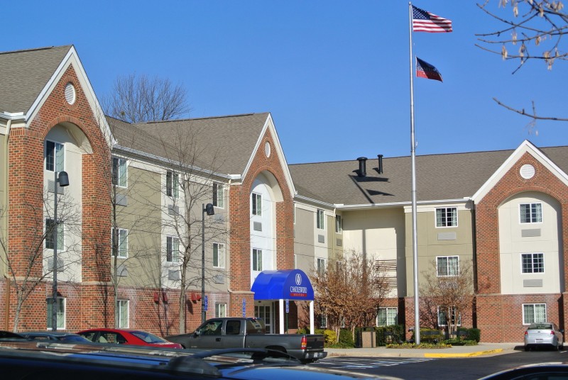 Candlewood Suites Fairfax photo 3