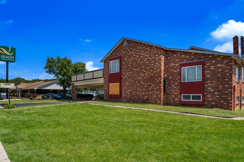 Suburban Studios Millville photo 4