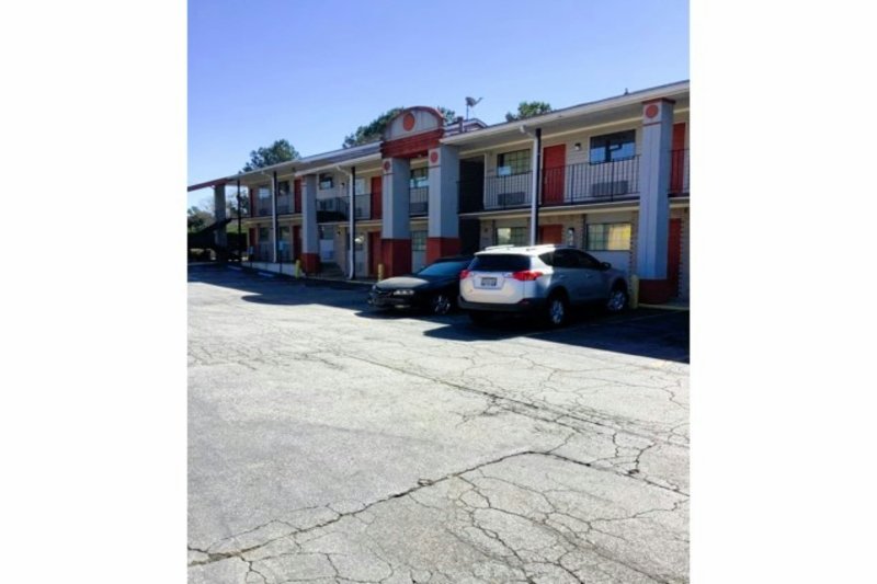 OYO Hotel Georgia near Fairburn/Atlanta – Union City, GA