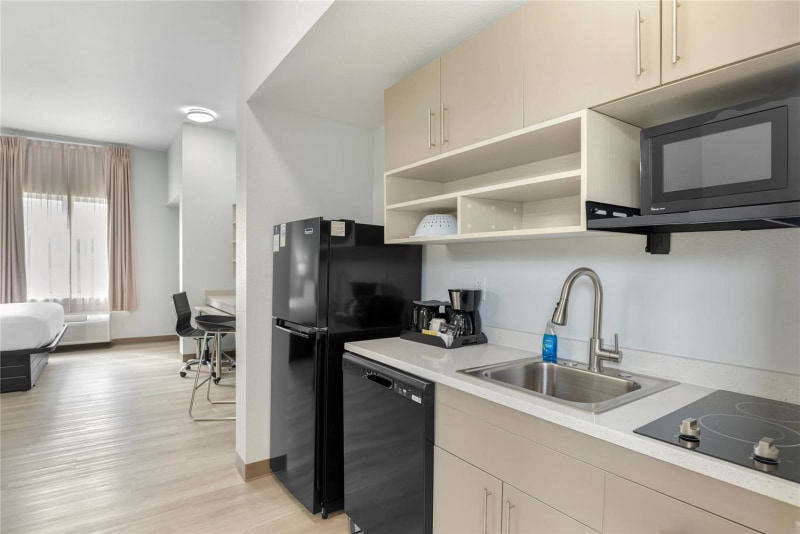 Mainstay Suites Chesapeake - Greenbrier photo 3