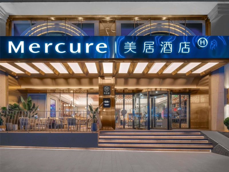 Mercure Chongqing Jiefangbei Hongya Cave – Chungking (Chongqing), KY