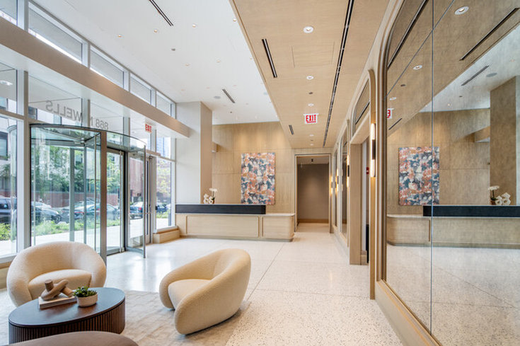 Suite Home At 868 Wells – Chicago, IL
