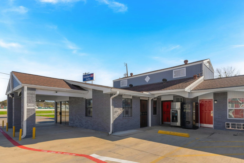 Golden Inn Dallas By Hotel O photo 3