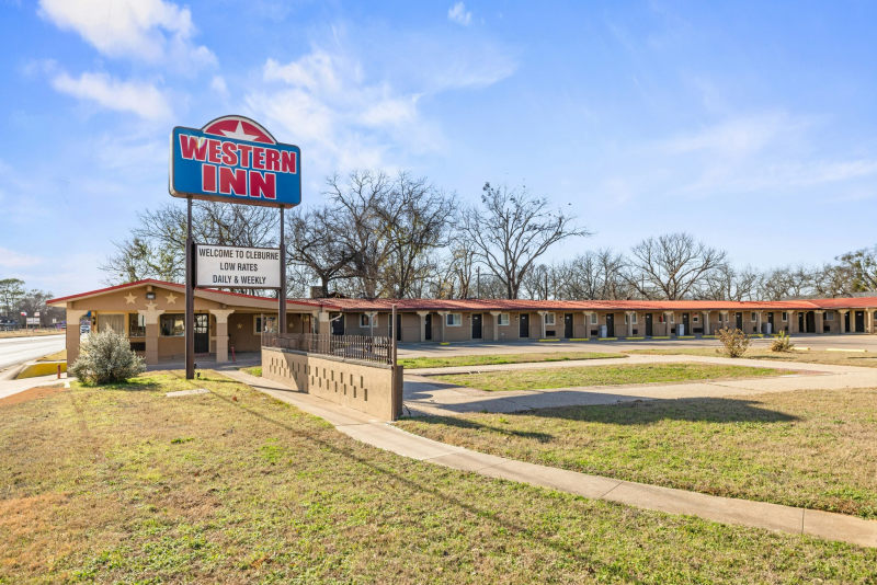 Western Inn By Capital O photo 5