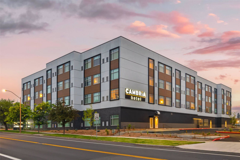 Cambria Hotel Bend - Mt Bachelor – Bend, OR