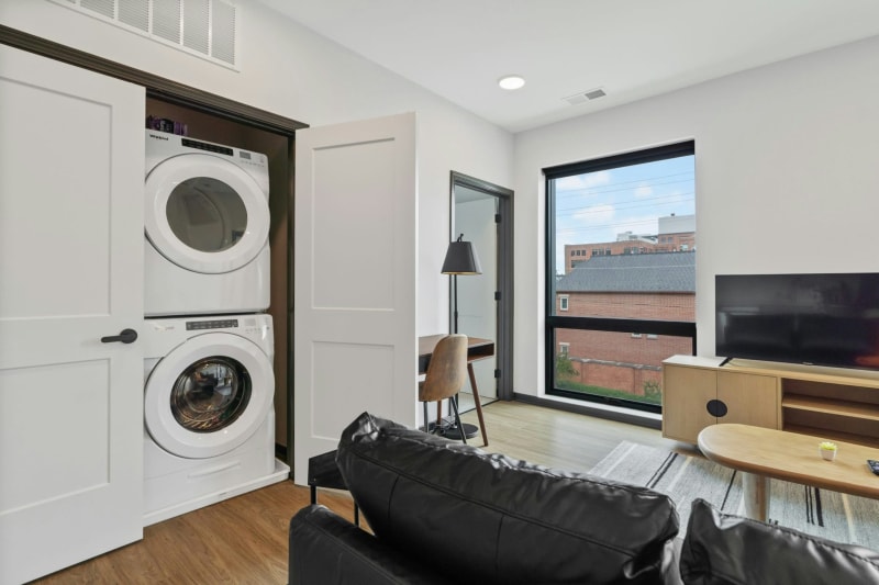 Cozysuites On Mass B20 photo 4