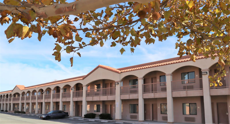 Starlight Inn And Suites photo 5