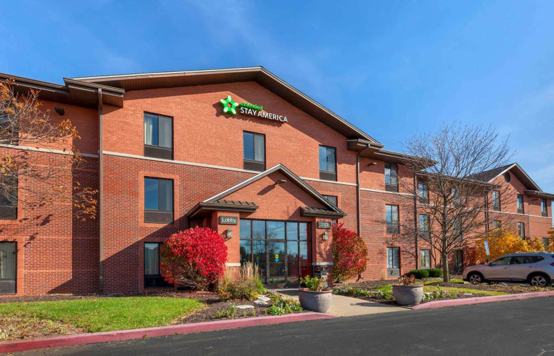 Extended Stay America Select Suites - Rockford - State Street photo 2