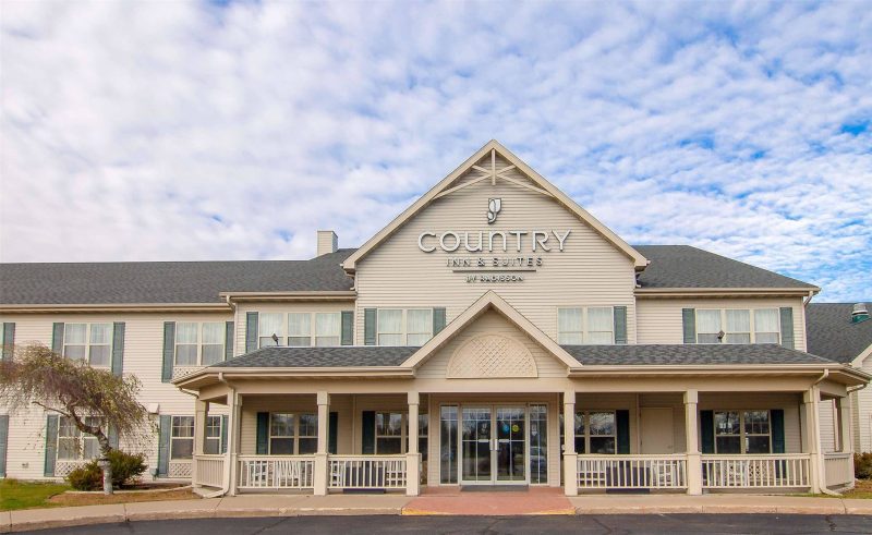 Country Inn And Suites By Radisson Stockton Il photo 3