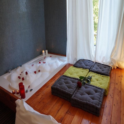 Jacuzzi Rooms photo 3