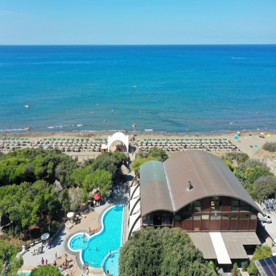 Canado Family Hotel photo 2
