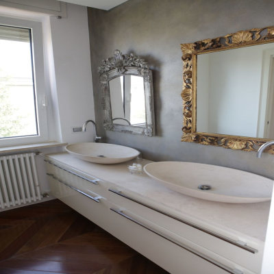 Champagne Rooms photo 5