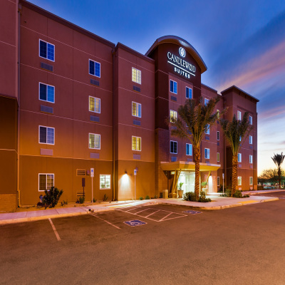 Candlewood Suites Tucson photo 2
