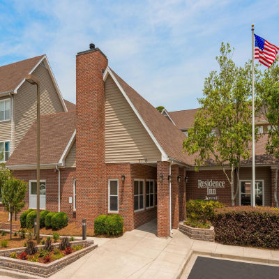 Residence Inn By Marriott Savannah Midtown photo 2