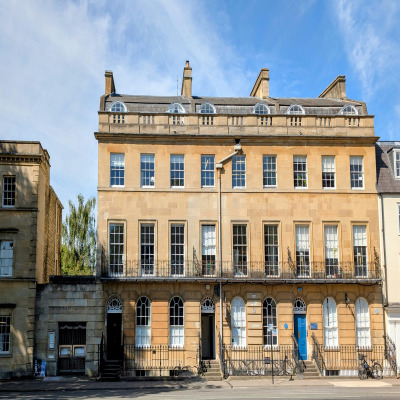 36 St Giles photo 5