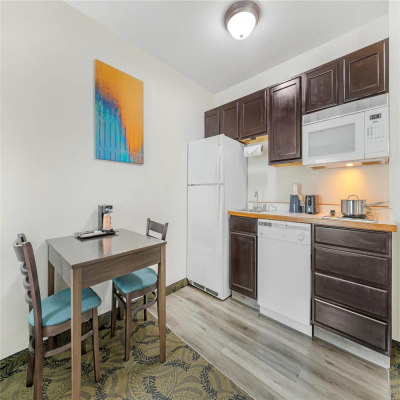 Mainstay Suites Madison Airport photo 3